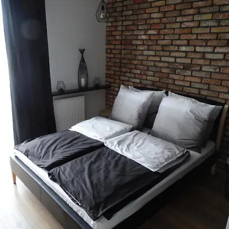 Black&white Bis - Male Garbary 8