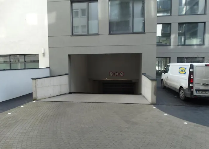 Апартаменты Black&white Bis - Male Garbary 8 Познань