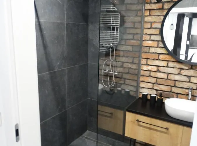 Black&white Bis - Male Garbary 8 * بوزنان