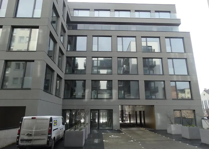 Black&white Bis - Male Garbary 8 شقة *